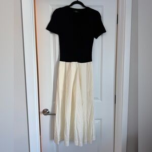 Vici Black and Cream Short Sleeve Dress